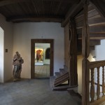 Interiér "Expozice církevního umění Šluknovska" v Loretě Rumburk. Foto Jiří Stejskal